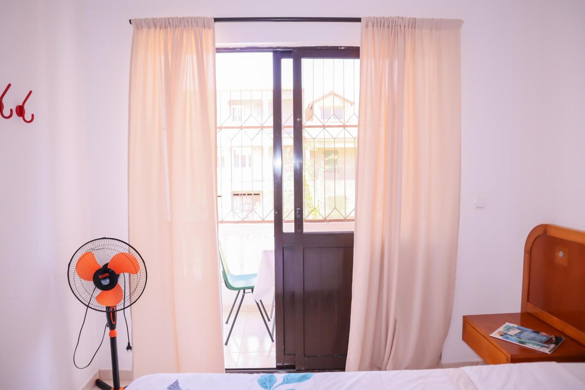 Escape House Daire Tarrafal  Dış mekan fotoğraf